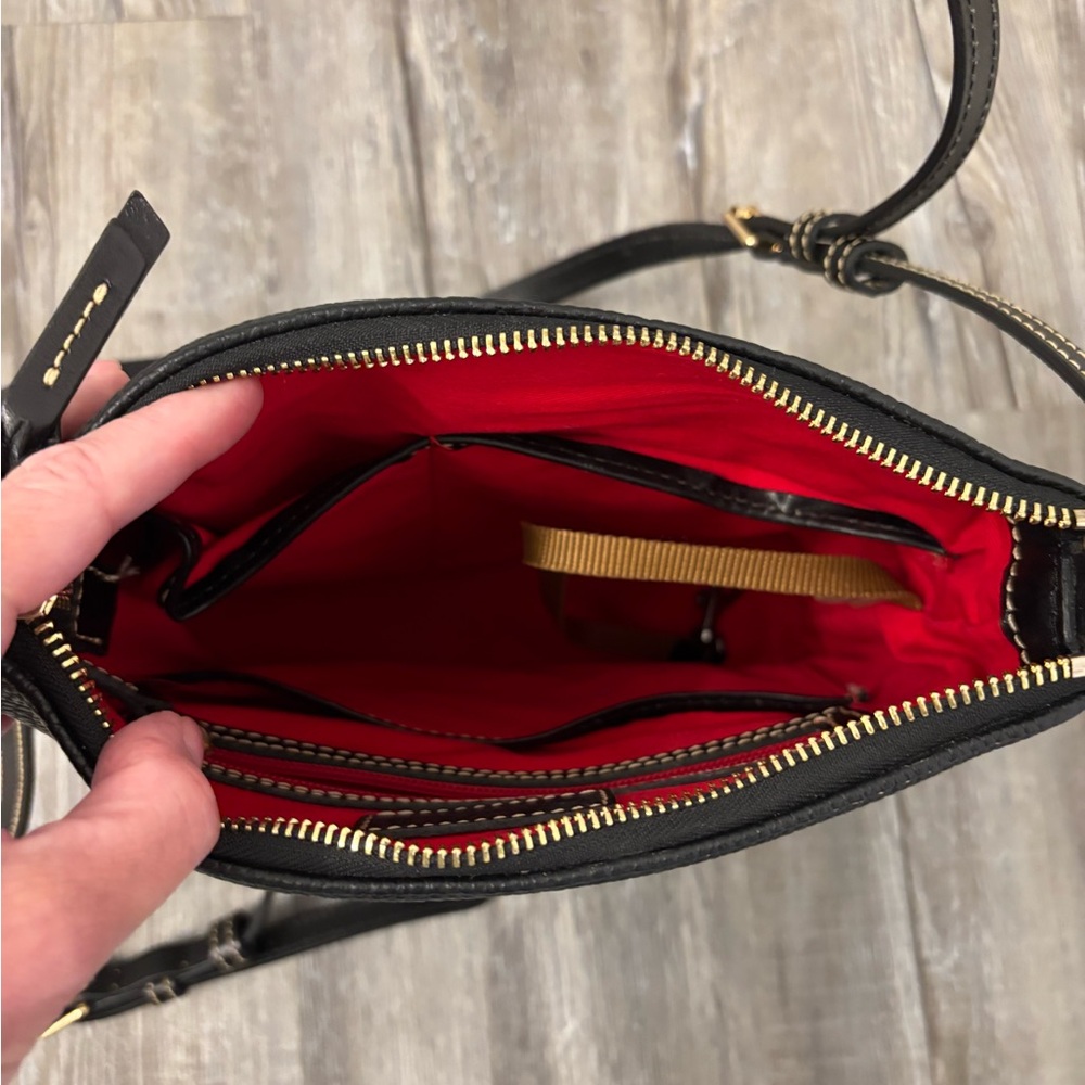 Dooney&Bourke crossbody purse - Picture 4 of 7